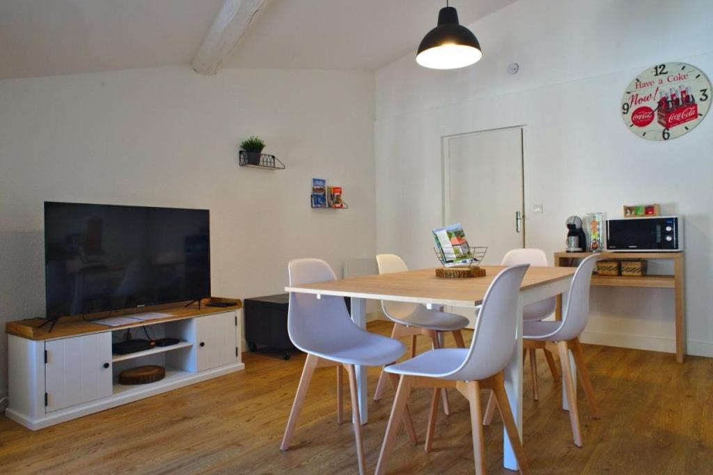 T3 cosy au centre de Castelnaudary Apartment Exterior foto